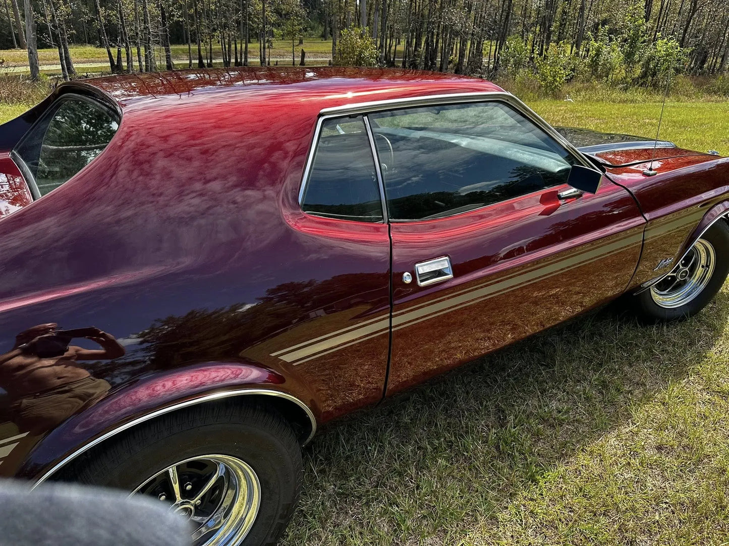 Phantom Red Spray Can